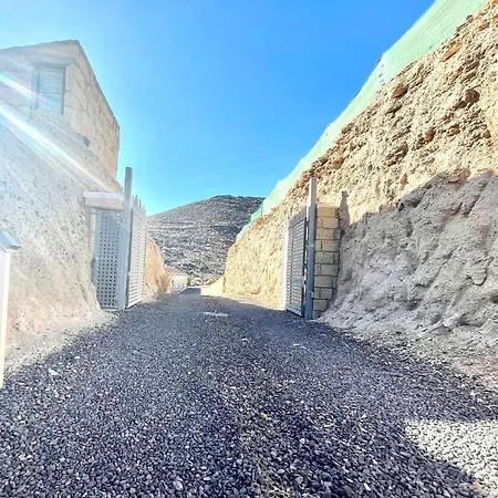 Rural House With Private Pool, Bbq, And Views Of The Atlantic Ocean In Tenerife South * San Miguel de Abona