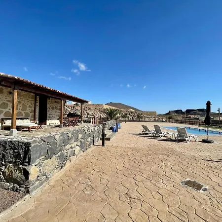 Rural House With Private Pool, Bbq, And Views Of The Atlantic Ocean In Tenerife South *