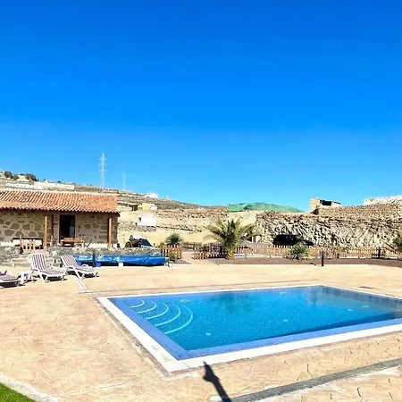 Prázdninový dům Rural House With Private Pool, Bbq, And Views Of The Atlantic Ocean In Tenerife South San Miguel de Abona