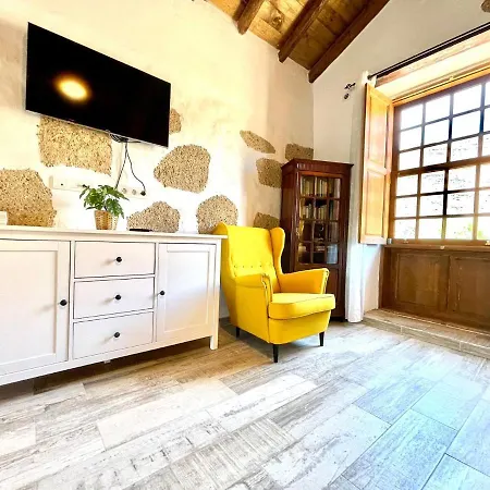 בית נופש Rural House With Private Pool, Bbq, And Views Of The Atlantic Ocean In Tenerife South