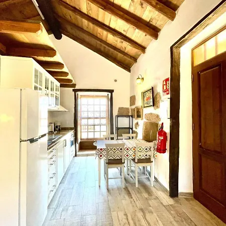 Rural House With Private Pool, Bbq, And Views Of The Atlantic Ocean In Tenerife South Dom wakacyjny *