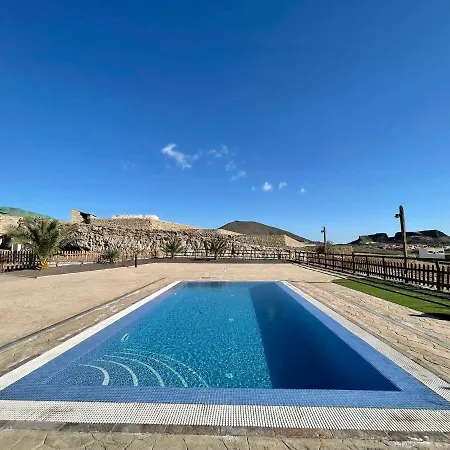 Dom wakacyjny Rural House With Private Pool, Bbq, And Views Of The Atlantic Ocean In Tenerife South *