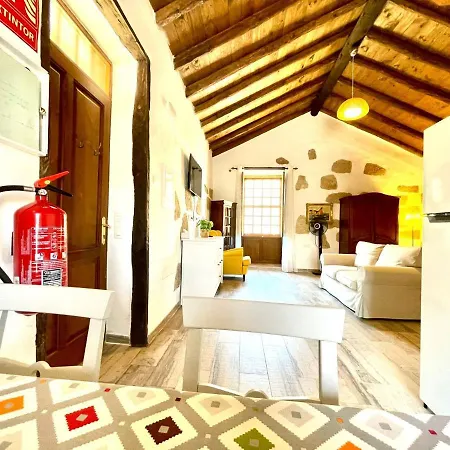 Dom wakacyjny Rural House With Private Pool, Bbq, And Views Of The Atlantic Ocean In Tenerife South San Miguel de Abona